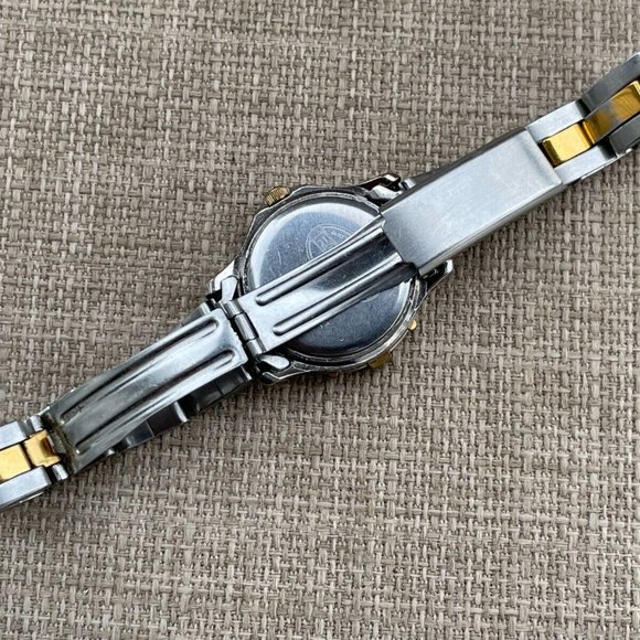 Fossil Ladies Wristwatch Dual Gold/Silver Tone Quartz Analog Watch - Picture 6 of 10